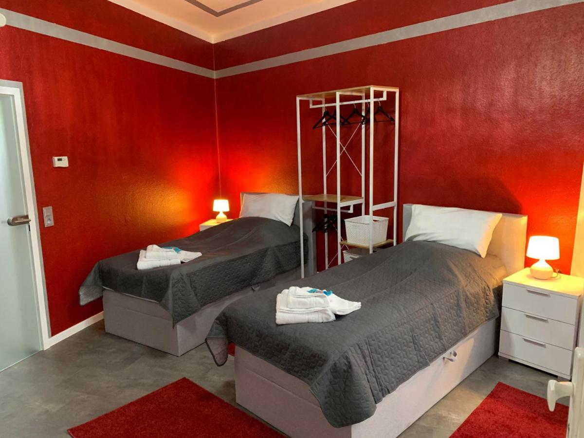 Exklusive Stadtwohnung Am Elbradweg: Best-Preis-Fewo Rathausblick 1 Fuer Max. 3 Pers. Inkl. Wlan, Prime Video & Self Check-In Wittenberge Exterior foto