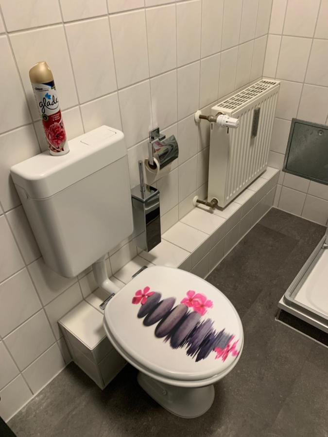 Exklusive Stadtwohnung Am Elbradweg: Best-Preis-Fewo Rathausblick 1 Fuer Max. 3 Pers. Inkl. Wlan, Prime Video & Self Check-In Wittenberge Exterior foto